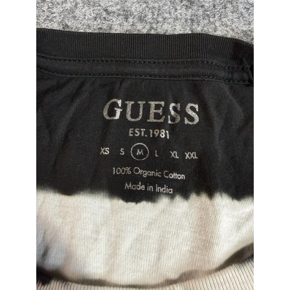 Guess Black & White Striped Embroidered T‑Shirt – Size M – Tie‑Dye Style - Picture 6 of 7